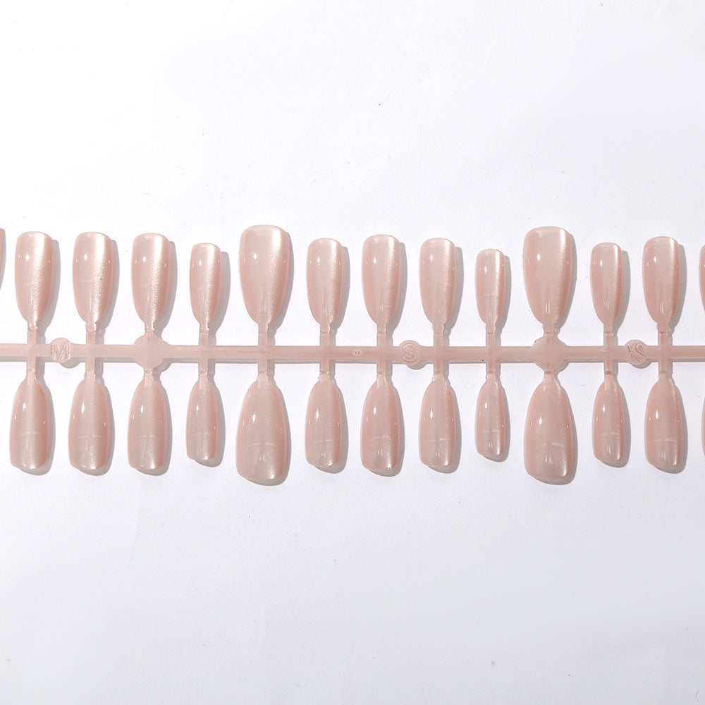 Elegantes Press-On-Nagelset mit glänzendem Finish Brehn