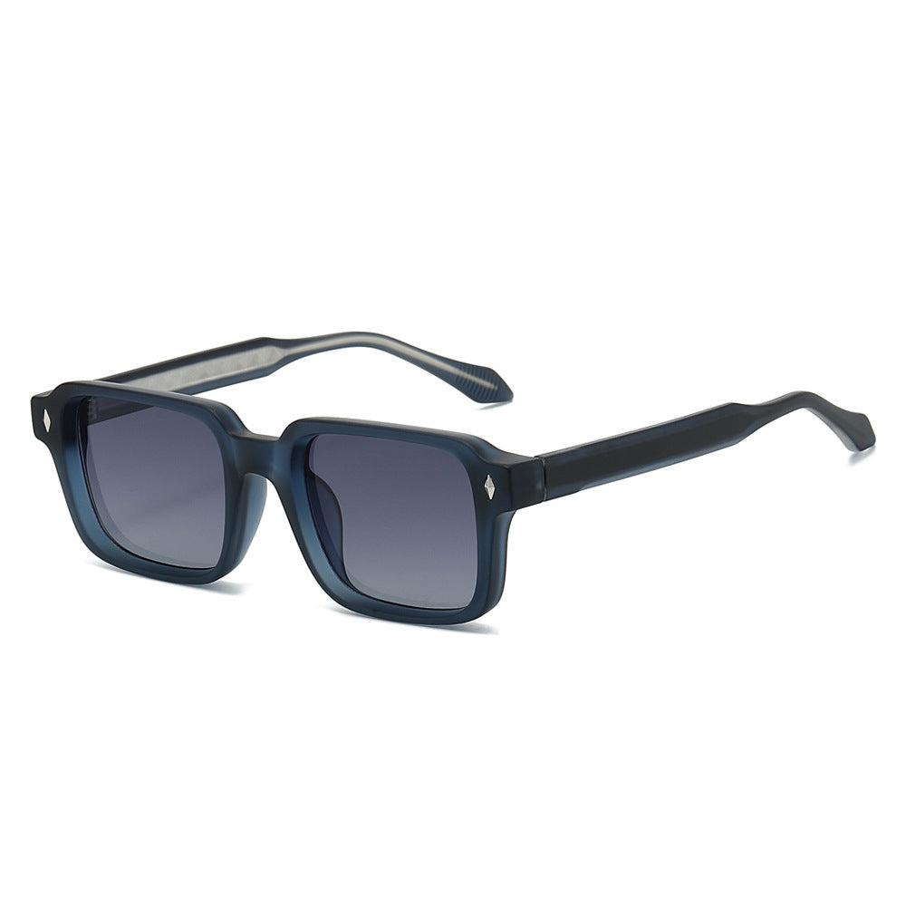 Damen Sonnenbrille im modernen quadratischen Design von Brehn
