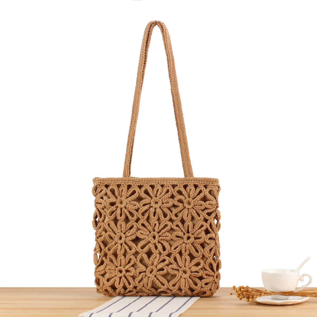 Handtasche Aus Kunstvollem Makramee mit Floralen Details Brehn