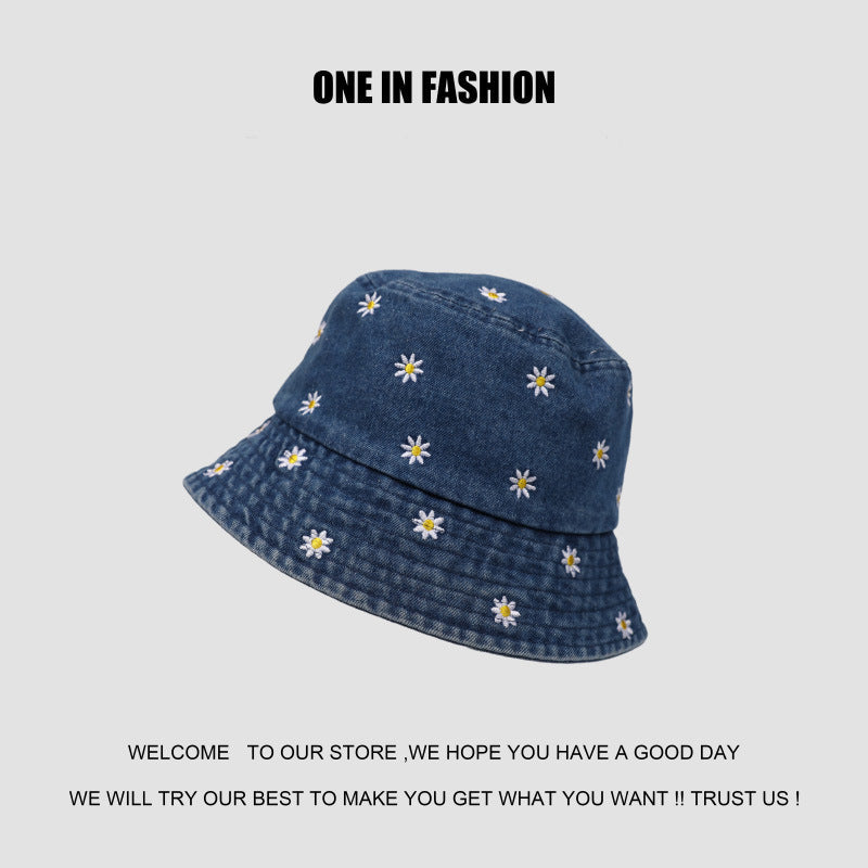 Stylischer floral bestickter Bucket Hat