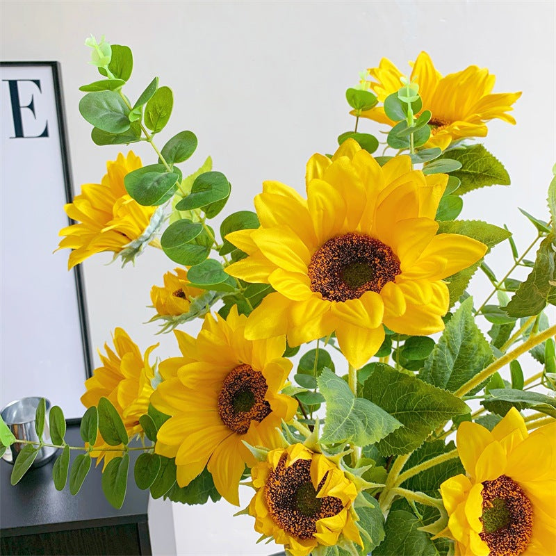 Künstlicher Sonnenblumenstiel