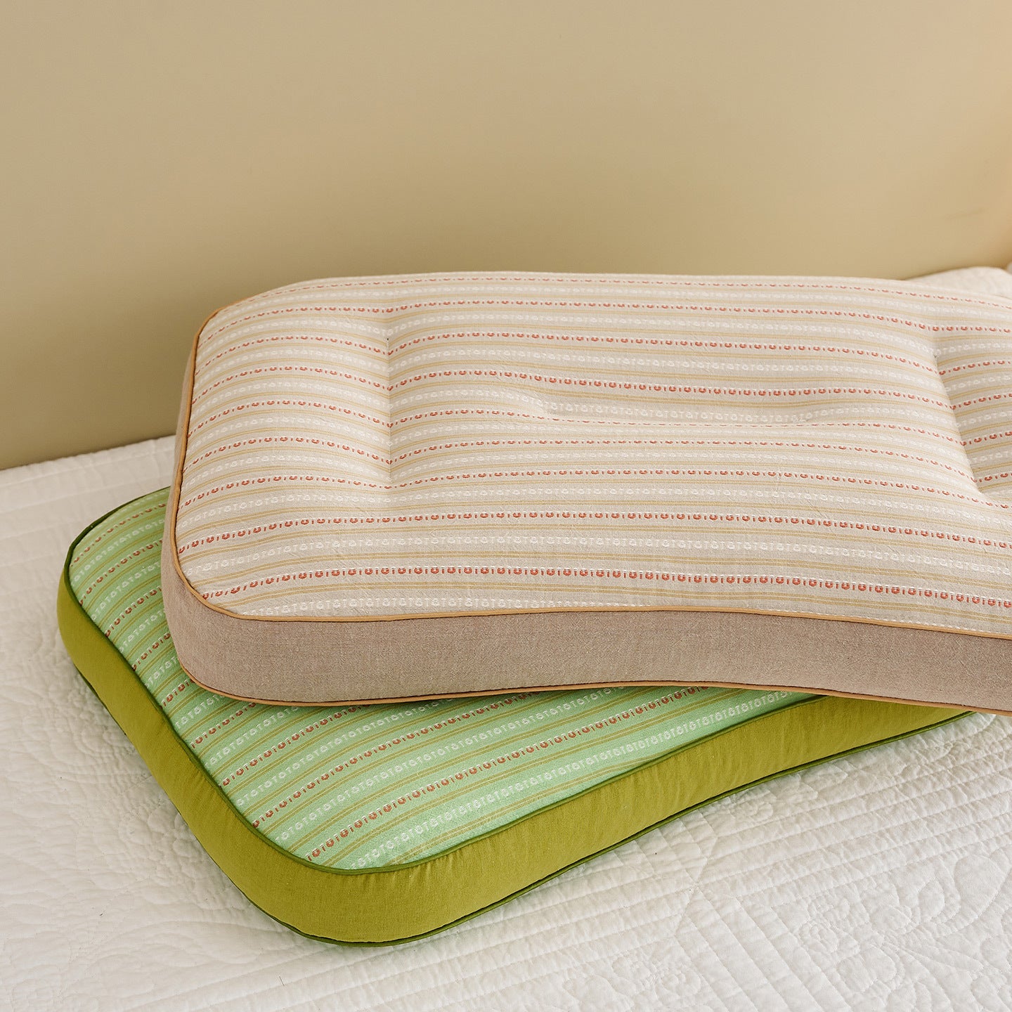 Ergonomisches Nackenstützkissen mit Atmungsaktiver Füllung Brehn