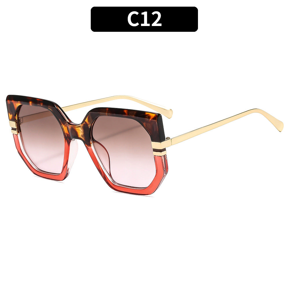 Schicke geometrische Sonnenbrille