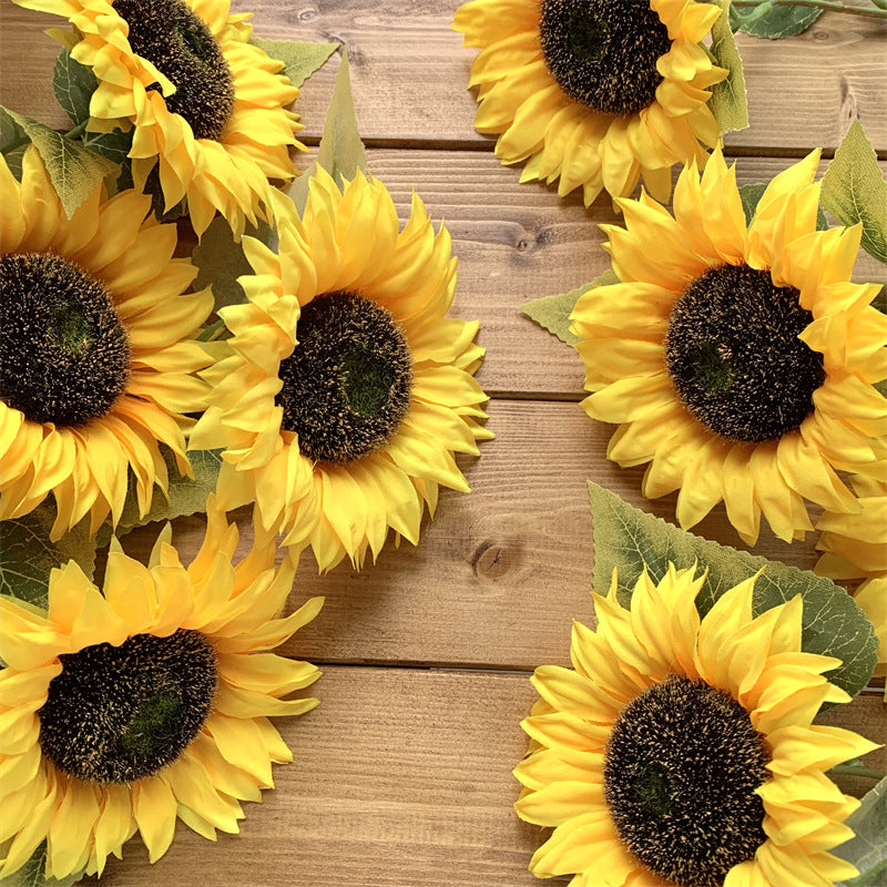 Dekorative Künstliche Sonnenblumenstrauß