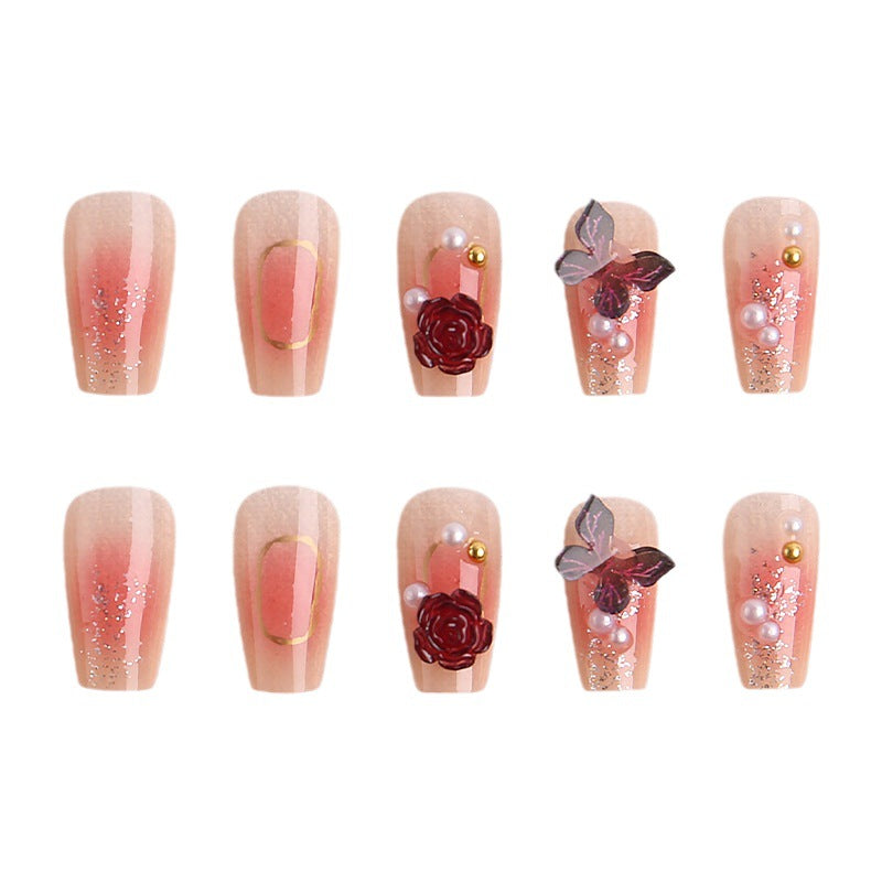 Kunstnagelset mit eleganten 3D-Blüten- und Schmetterlingsverzierungen Brehn