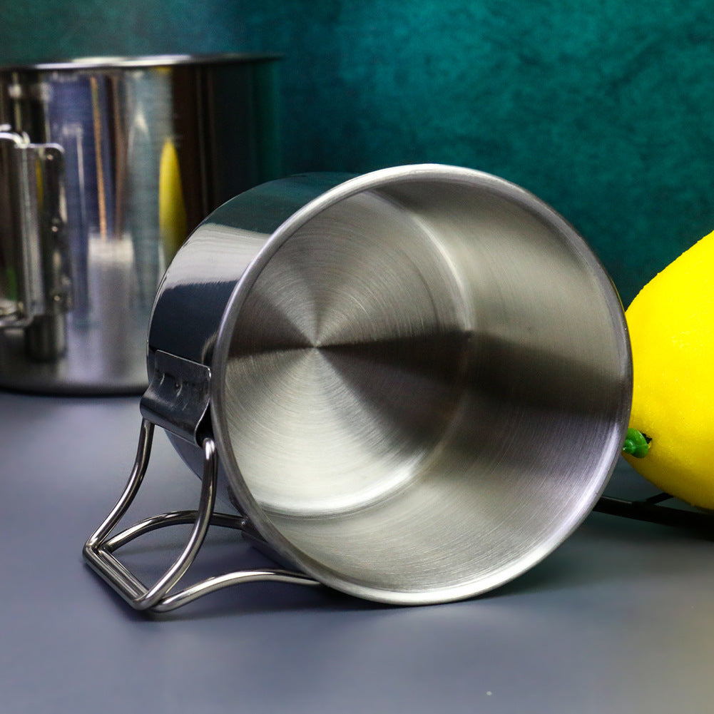 Edelstahl Nesting Camping Becher Set mit zusammenklappbaren Griffen und gerollten Rändern Brehn