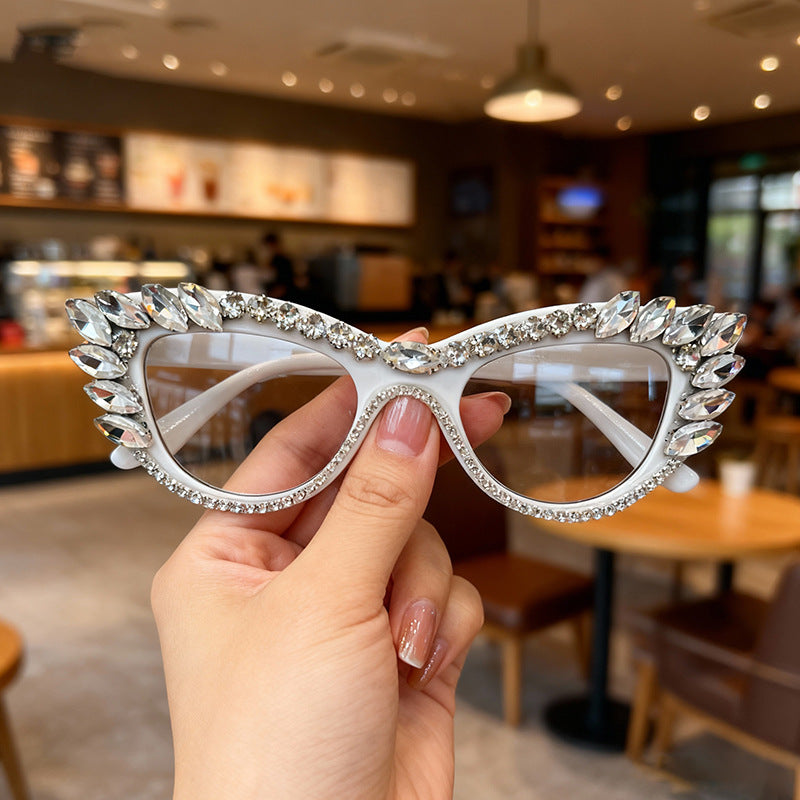 Luxuriöse Katzenaugen-Rhinestone-Sonnenbrille Brehn
