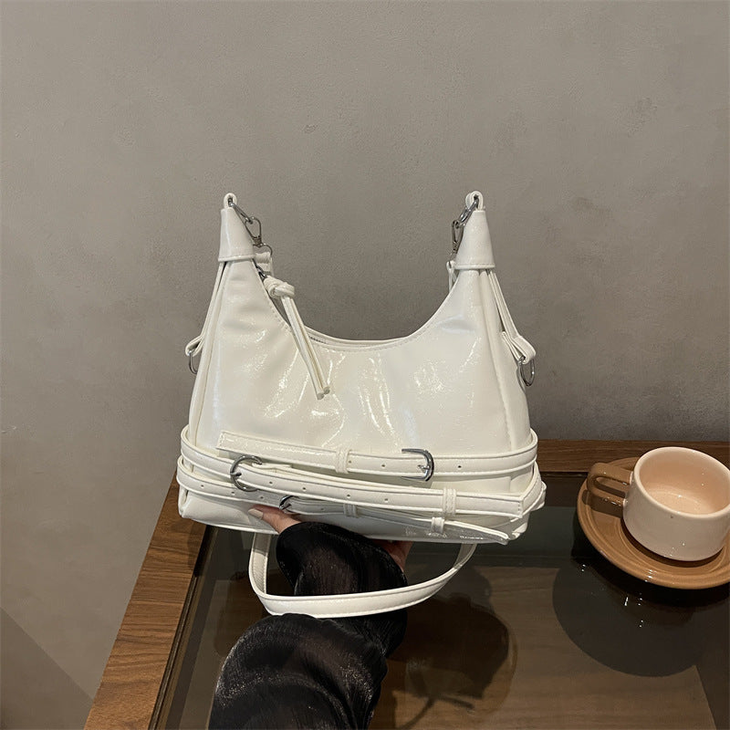 Trendige Glänzende Schultertasche