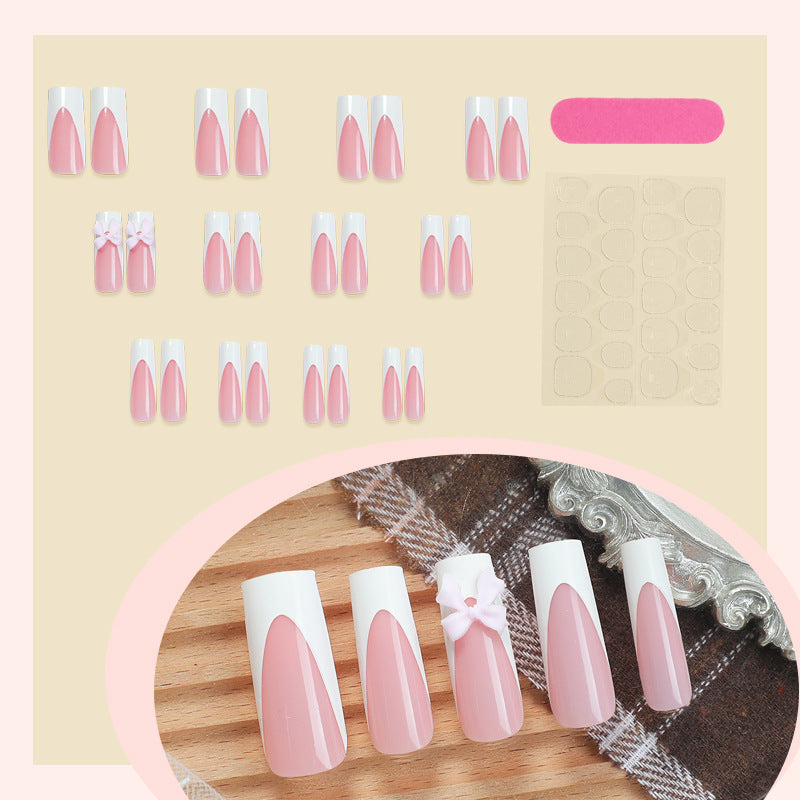 Charmantes dekoratives Press-On-Nagelset Brehn