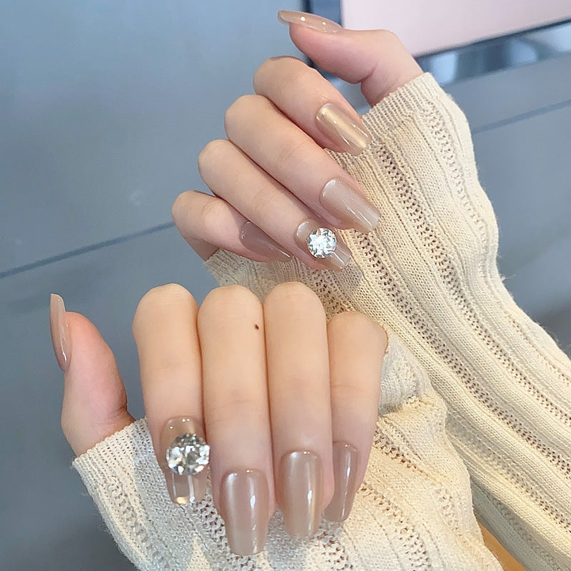 Premium Press-On Nail Set mit eleganten Strass-Akzenten Brehn