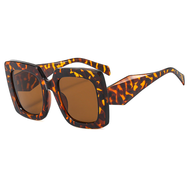 Damen oversized Sonnenbrille im markanten quadratischen Design Brehn