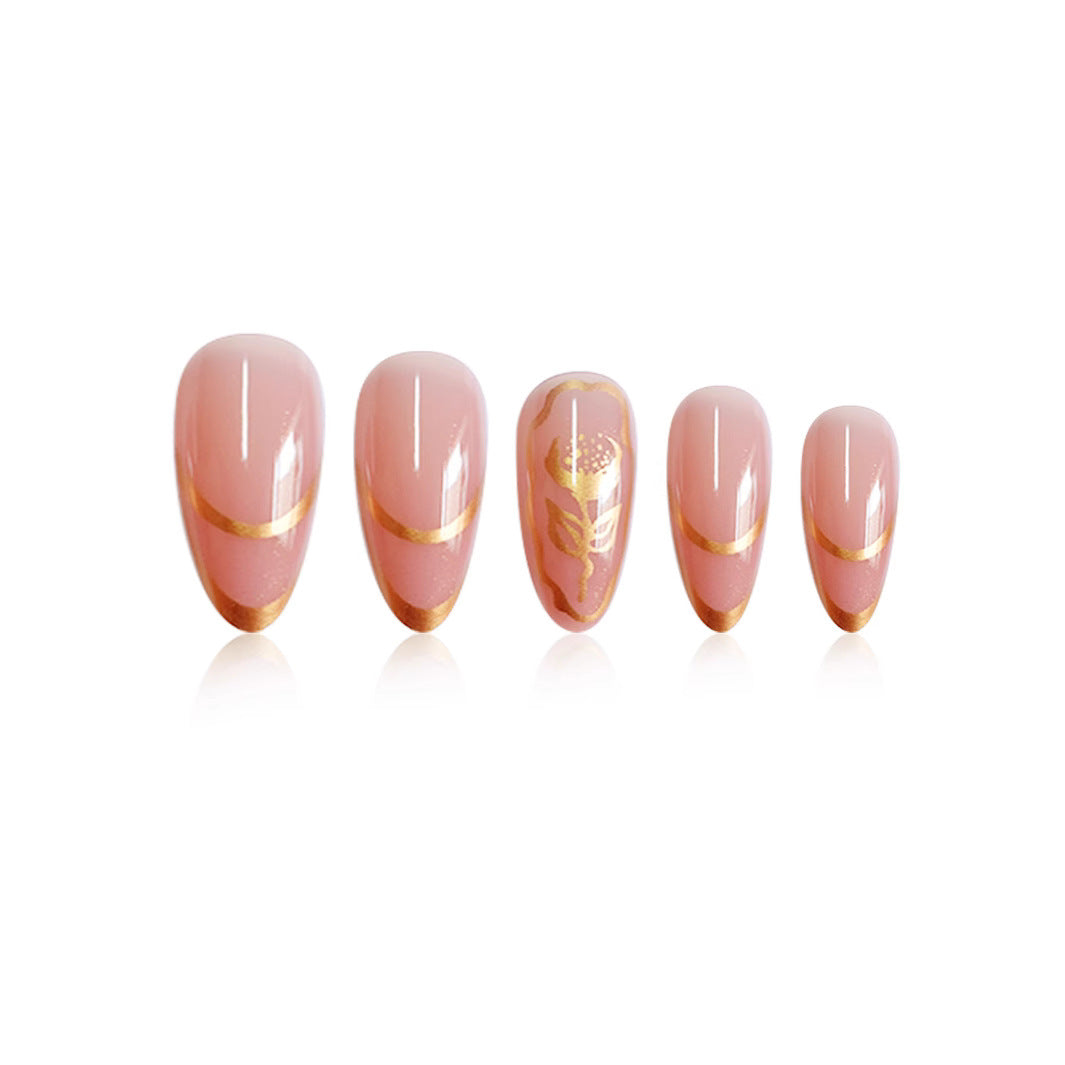 Elegantes French Tip Nageldesign Brehn