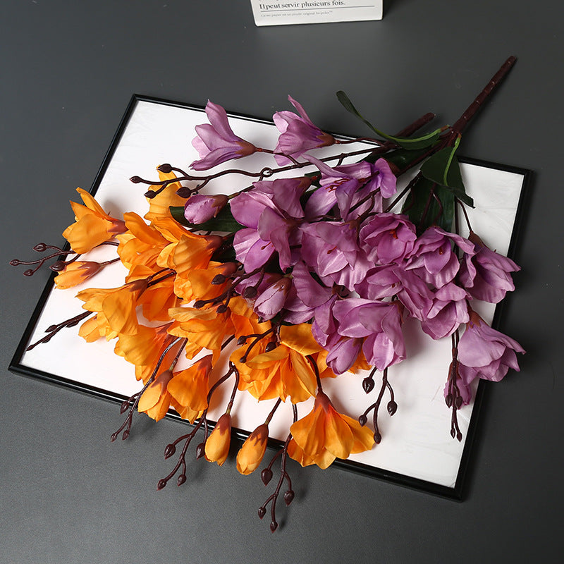 Realistische künstliche Orchideenarrangement