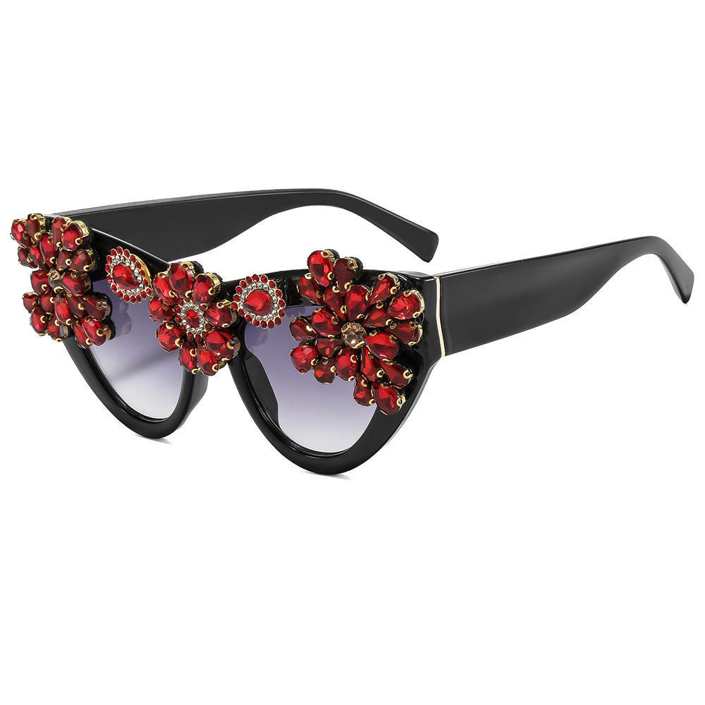 Damen extravagant verzierte Cat-Eye-Sonnenbrille Brehn