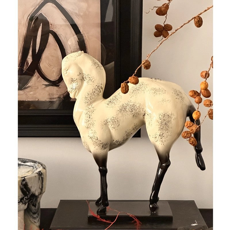 Elegante Holzpferdekopf Skulptur