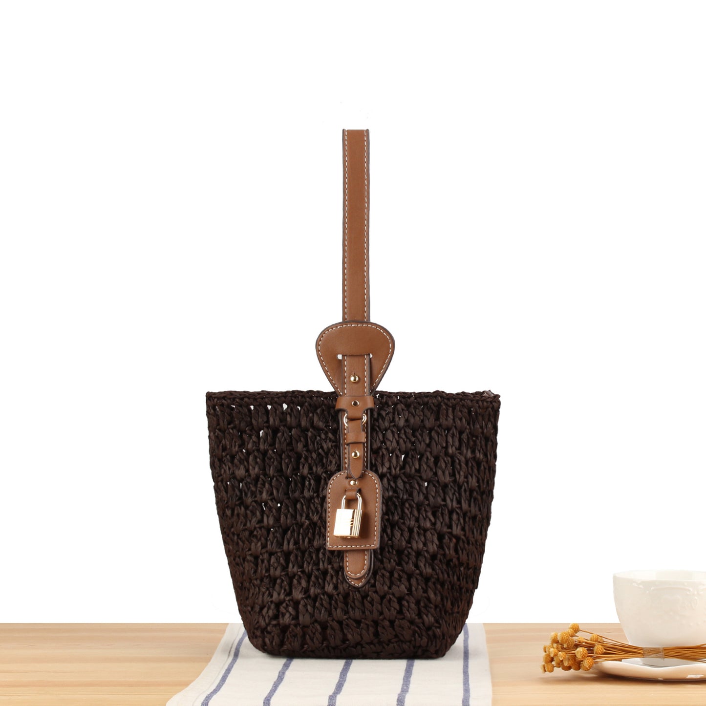 Geflochtene Bast-Handtasche mit Eleganter Lederverzierung Brehn