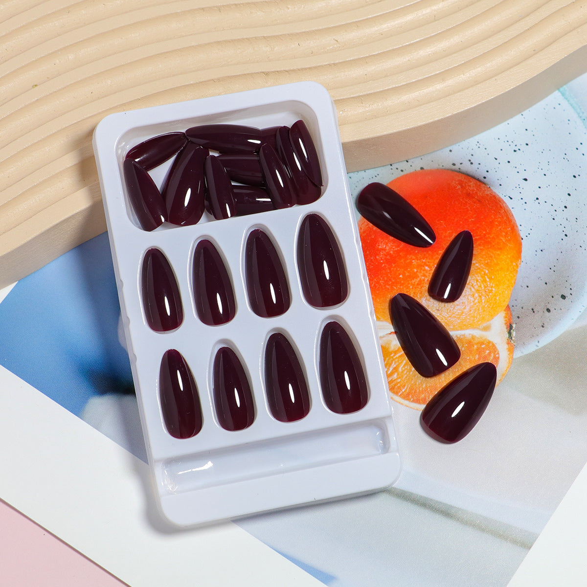 DIY Mandel-förmige Press-On Nagelset Brehn