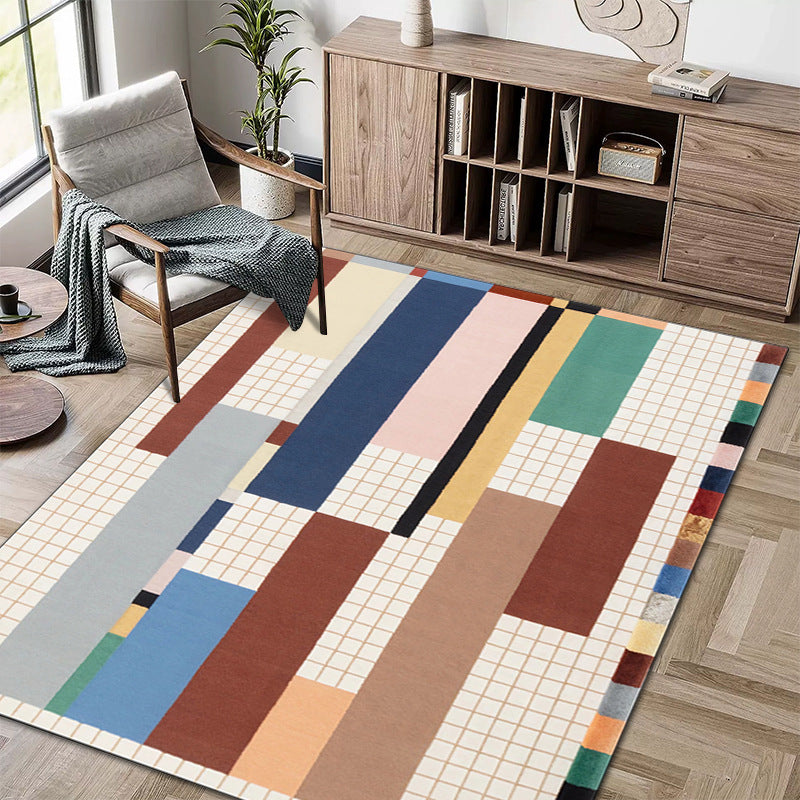 Geometrisch gemusterter Teppich