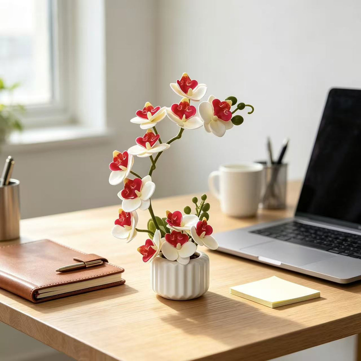 Elegante Orchideenblumenarrangement