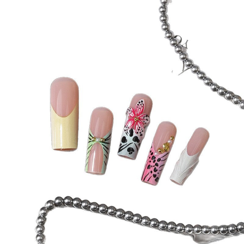 Künstlerische florale Nagelspitzen-Kollektion Brehn