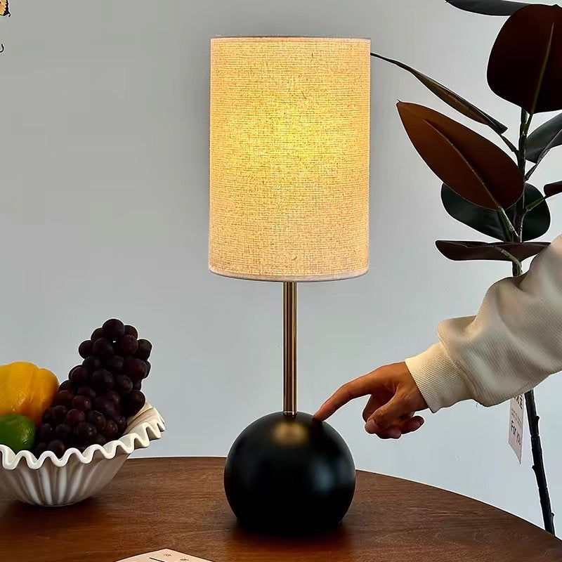 Zeitgenössische Moderne Tischlampe