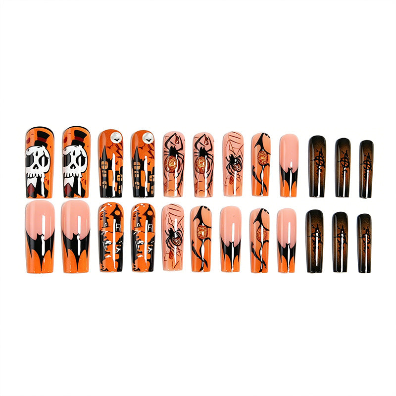 Kunstnagelset mit Halloween-Motiven und kreativem Glitzer Brehn
