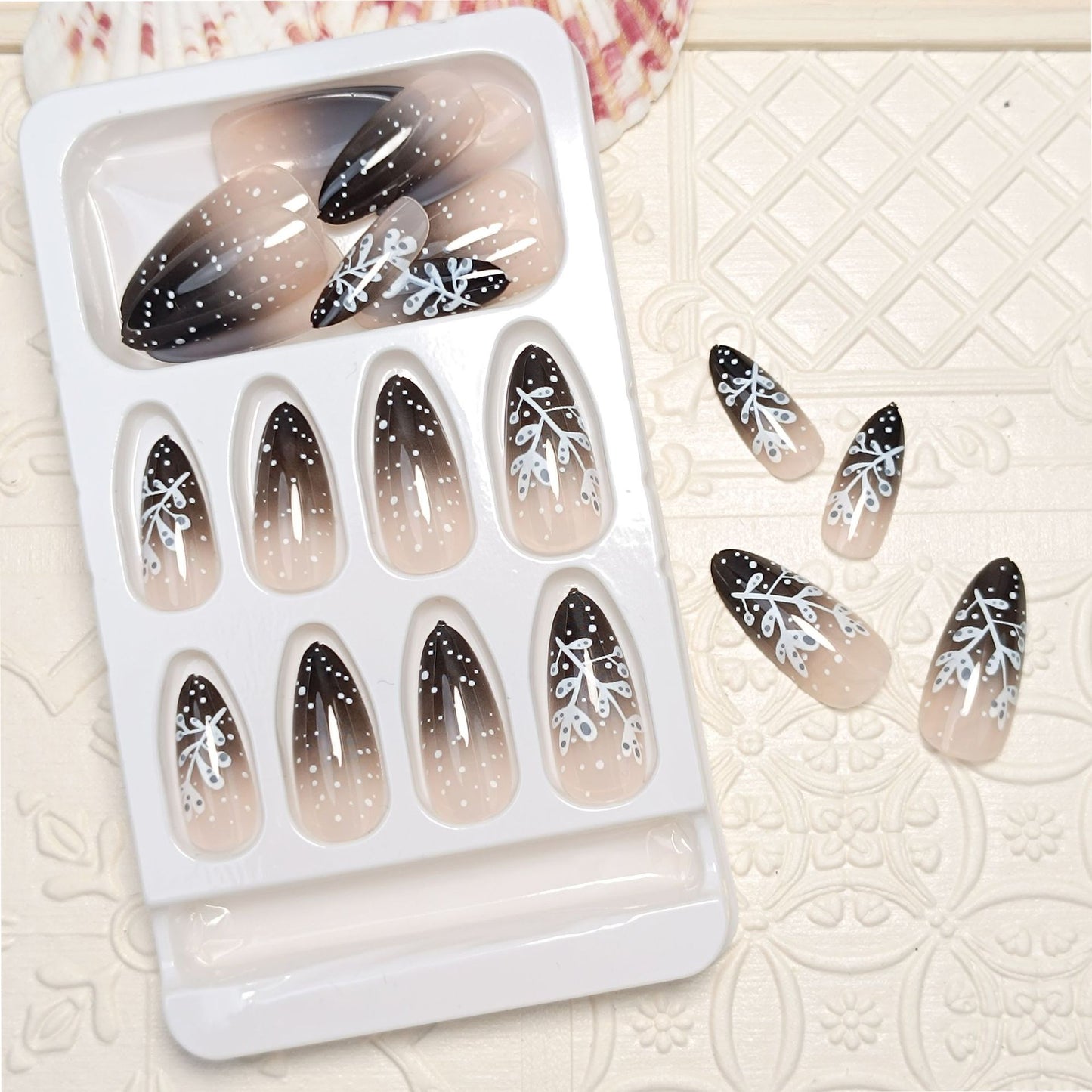 Elegante Ombre Floral Press-On Nagel Set Brehn