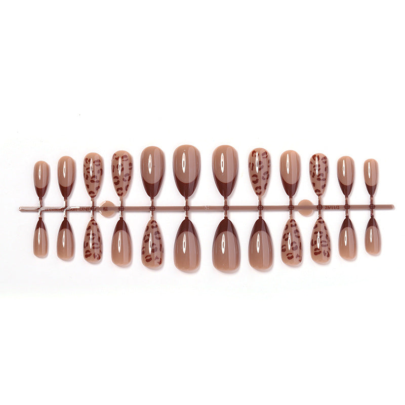 Trendy Press-On Nail Set Brehn