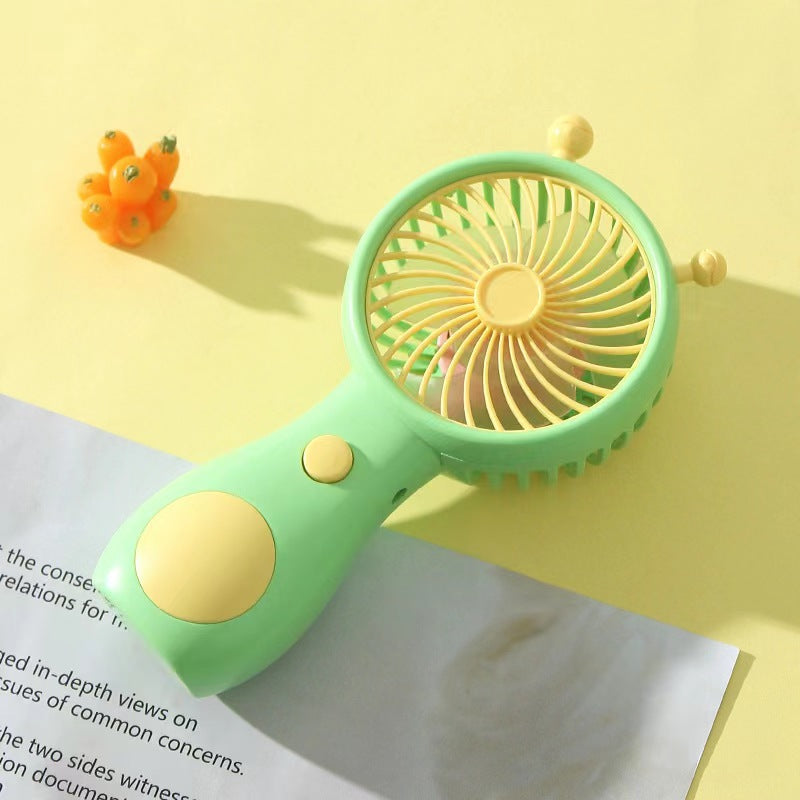 Damen Tragbarer Handventilator mit ponyförmigem Design Brehn