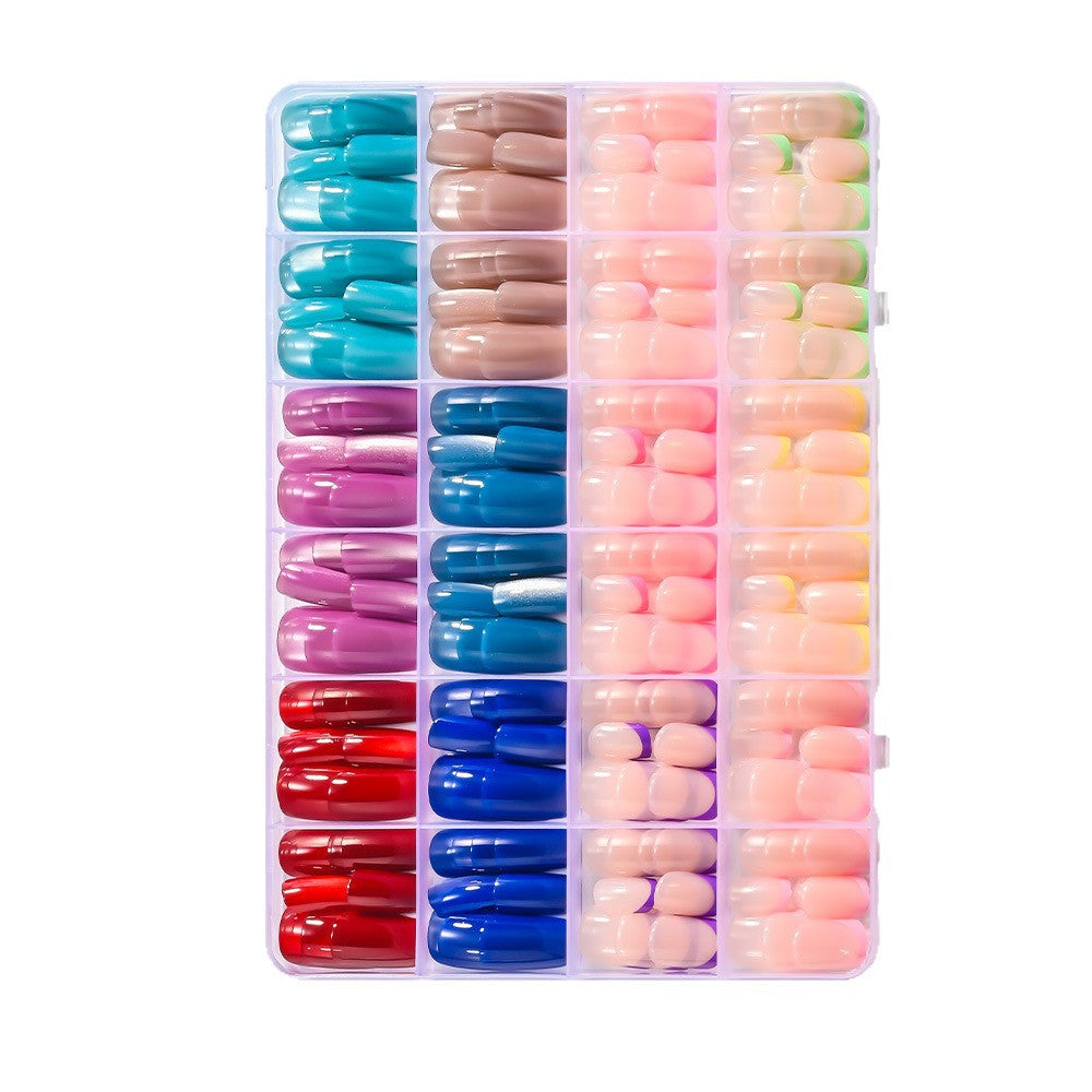 Varierte Kollektion von Press-On Nagelspitzen Brehn