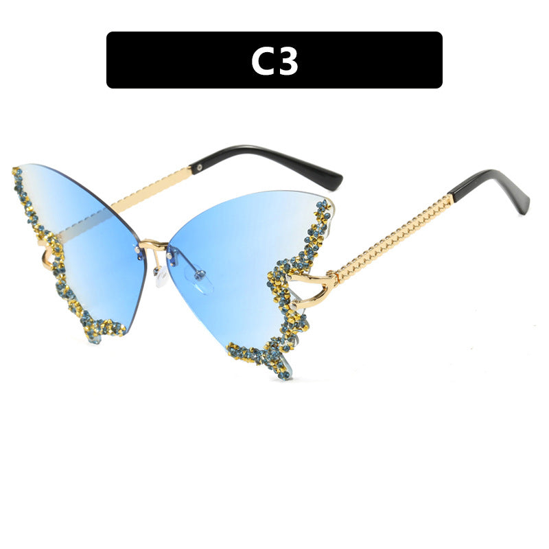 Damen große Cat-Eye Sonnenbrille mit funkelndem Strassbesatz und elegantem Rahmen Brehn
