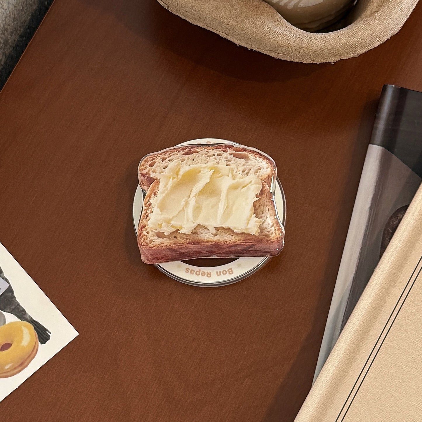 Origineller Untersetzer im Burgerdesign Brehn
