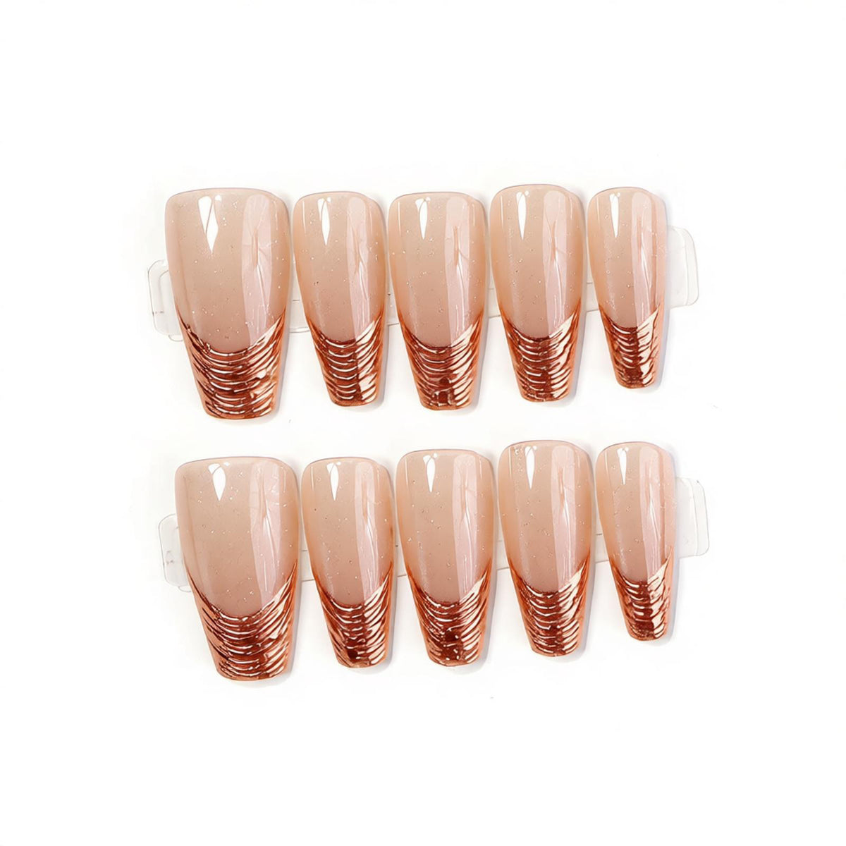 Glamouröse French Tip Nagelkunst Brehn