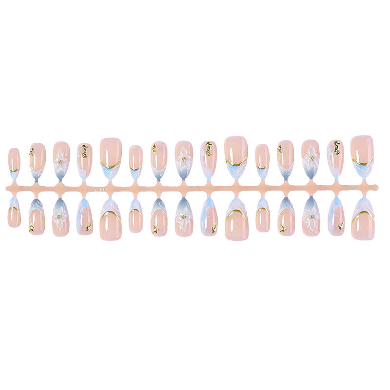 Dekorativer Press-On Nagelkunst Satz mit elegantem Blumenmuster Brehn