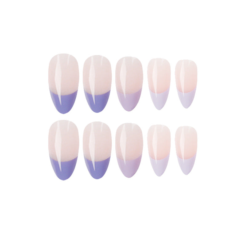 Elegante Nagelkunst mit modernes Ombre-Design Brehn