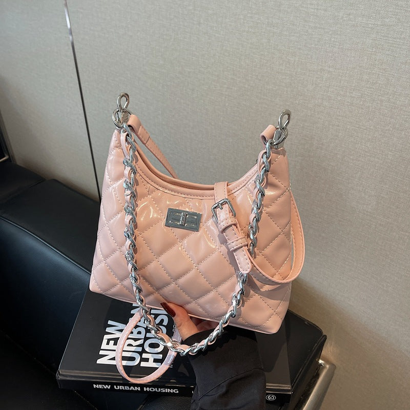 Gequiltete Kunstleder Kettenhandtasche Brehn