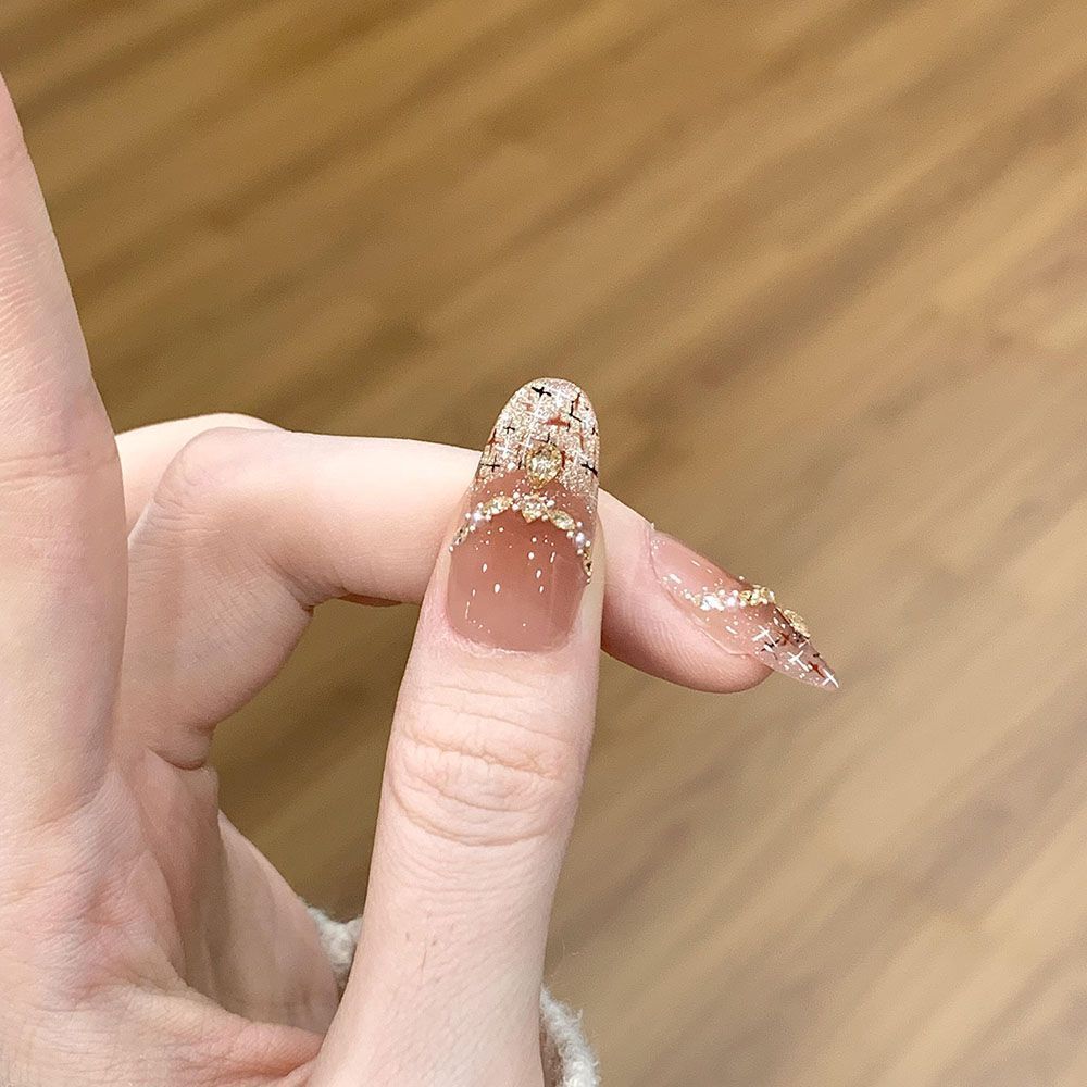 Künstlerisches dekoratives Press-on-Nagelset Brehn