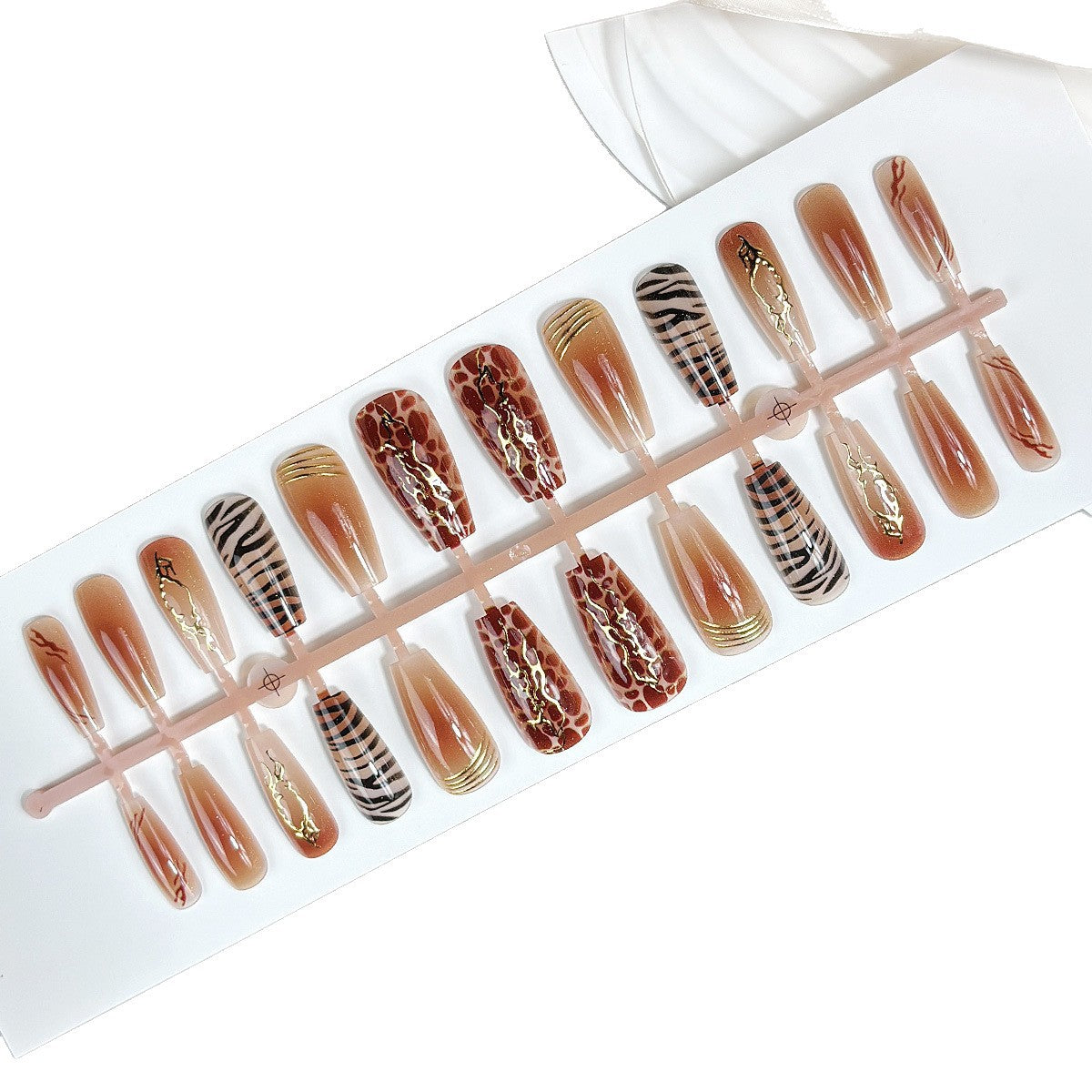 All-in-One Press-On Nail Kit Brehn