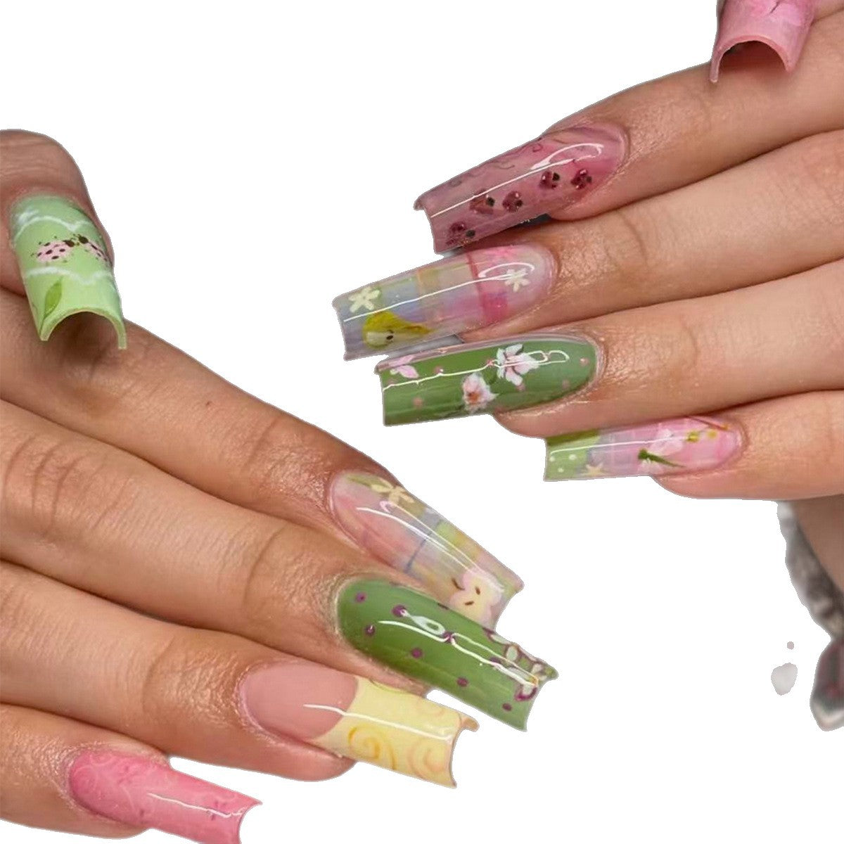 Moderner Kunstnagelset Brehn