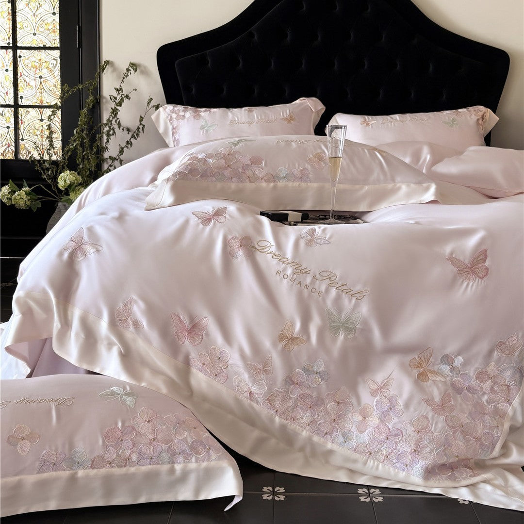 Seidiger Satin bestickter Schmetterling Bettbezug & Kissenbezug Set