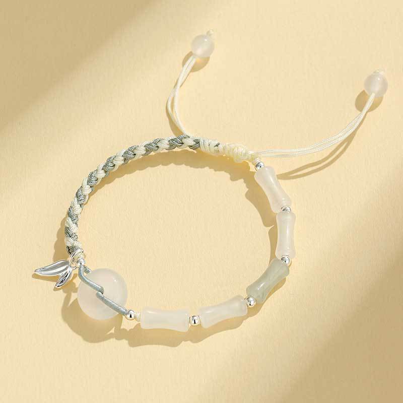 Verstellbares Armband mit Edelstein- und Blatt-Anhänger Brehn