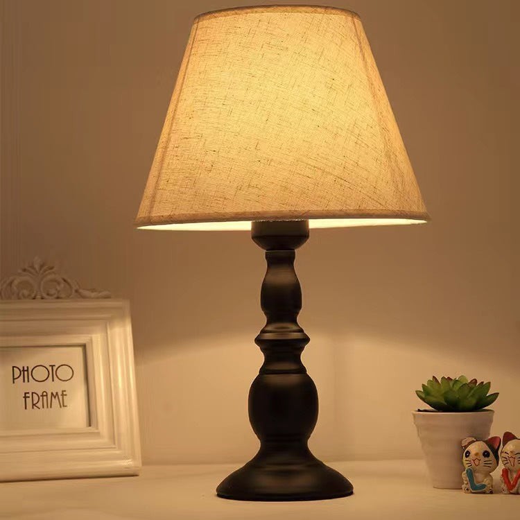 Elegante klassische Tischlampe
