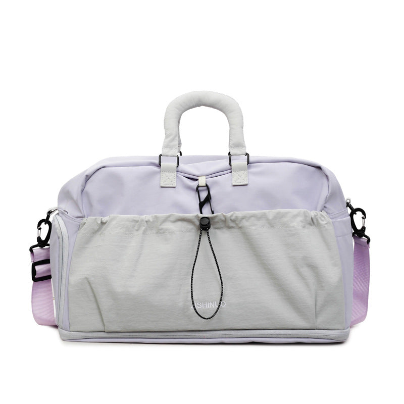 Vielseitige Reisetasche mit mehreren Fächern