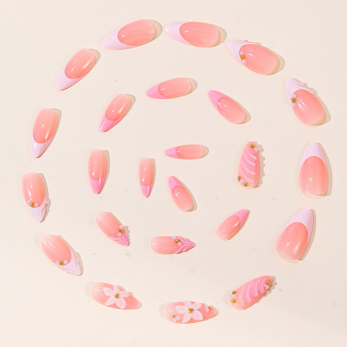 Elegante florale 3D Nagelkunstverlängerungen Brehn