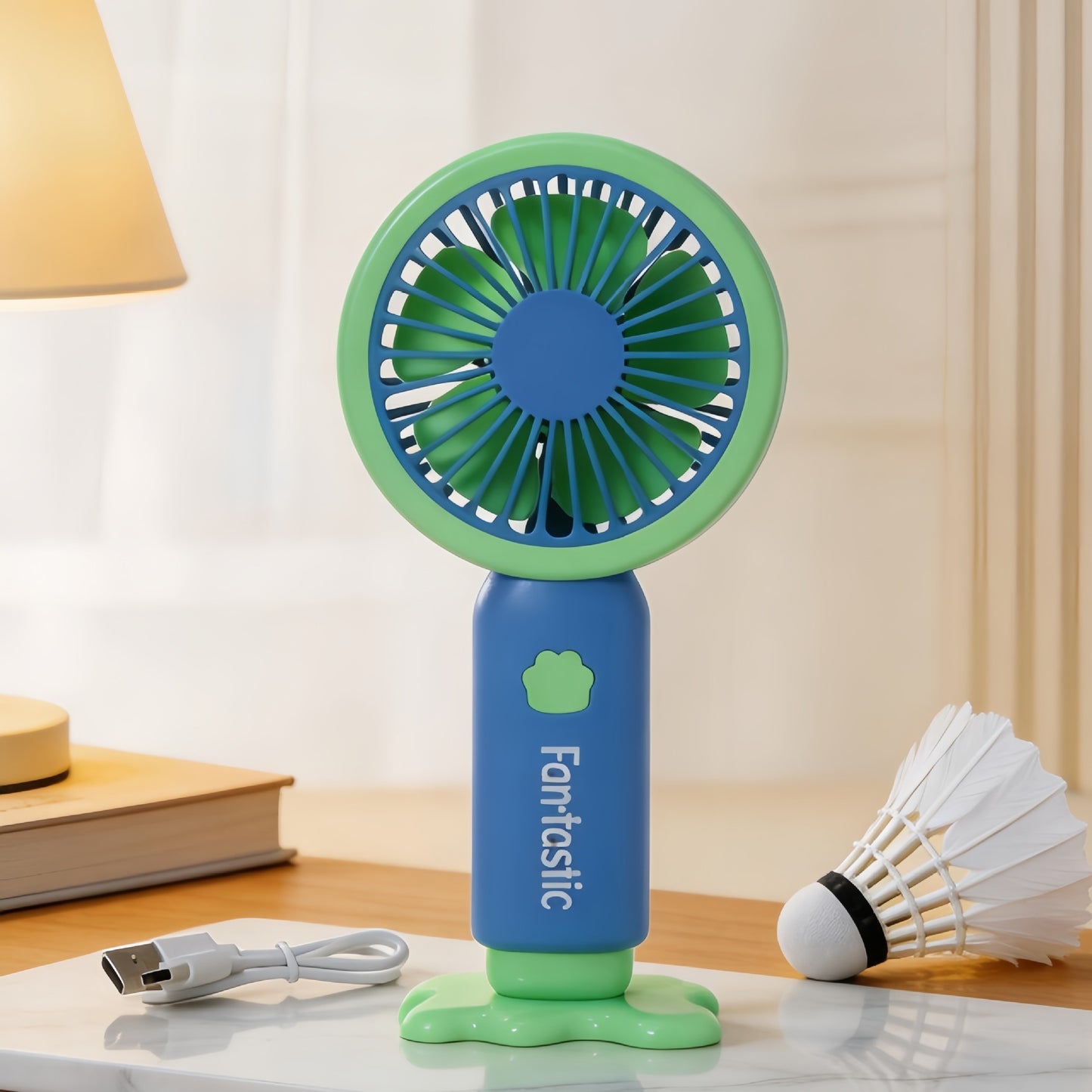 Damen Tragbarer Mini-Ventilator mit Sprühfunktion und USB-Ladeoption Brehn