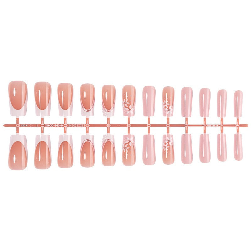 Kunstnagelset mit elegantem Blumendesign und Glanz Brehn