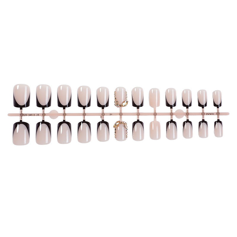 Premium Ombre Press-On Nail Set mit dekorativen Akzenten Brehn