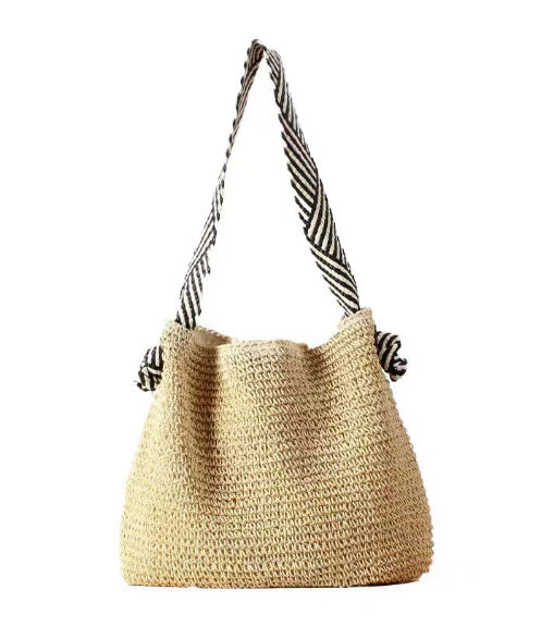 Damen Handtasche aus Naturmaterialien mit modischem Karomuster Brehn