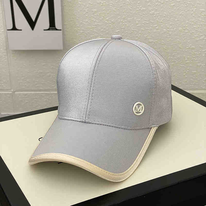 Damen Glänzende Satin Baseballmütze Brehn