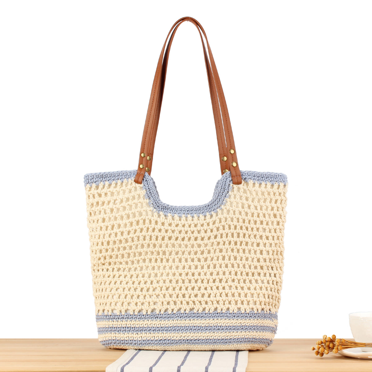 Elegante Handgefertigte Korbtasche mit Breitem Ledergriff Brehn